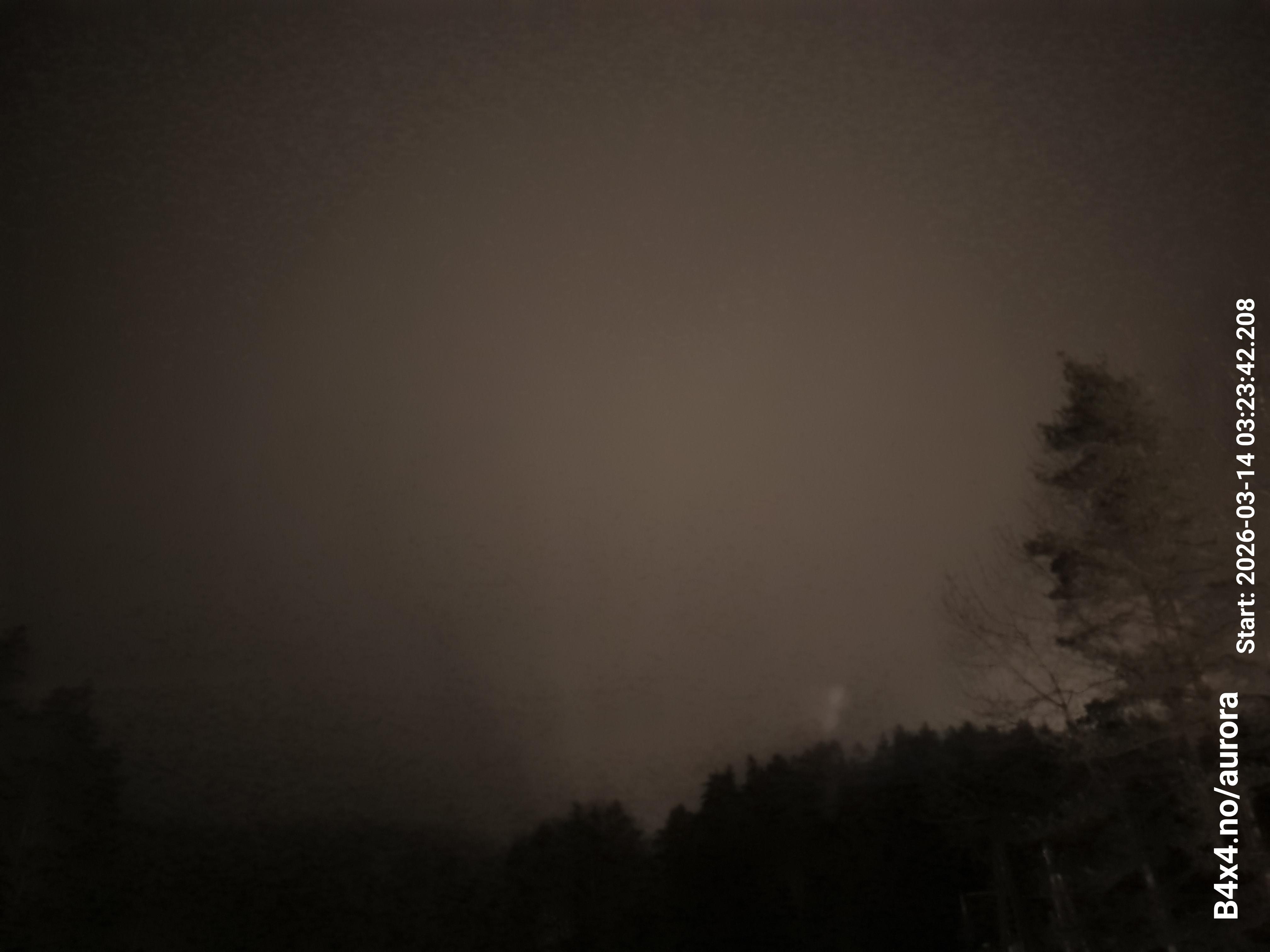 aurle_20260314_032358_lys47_star50_KP06_ISO1000_Lukker15.jpeg