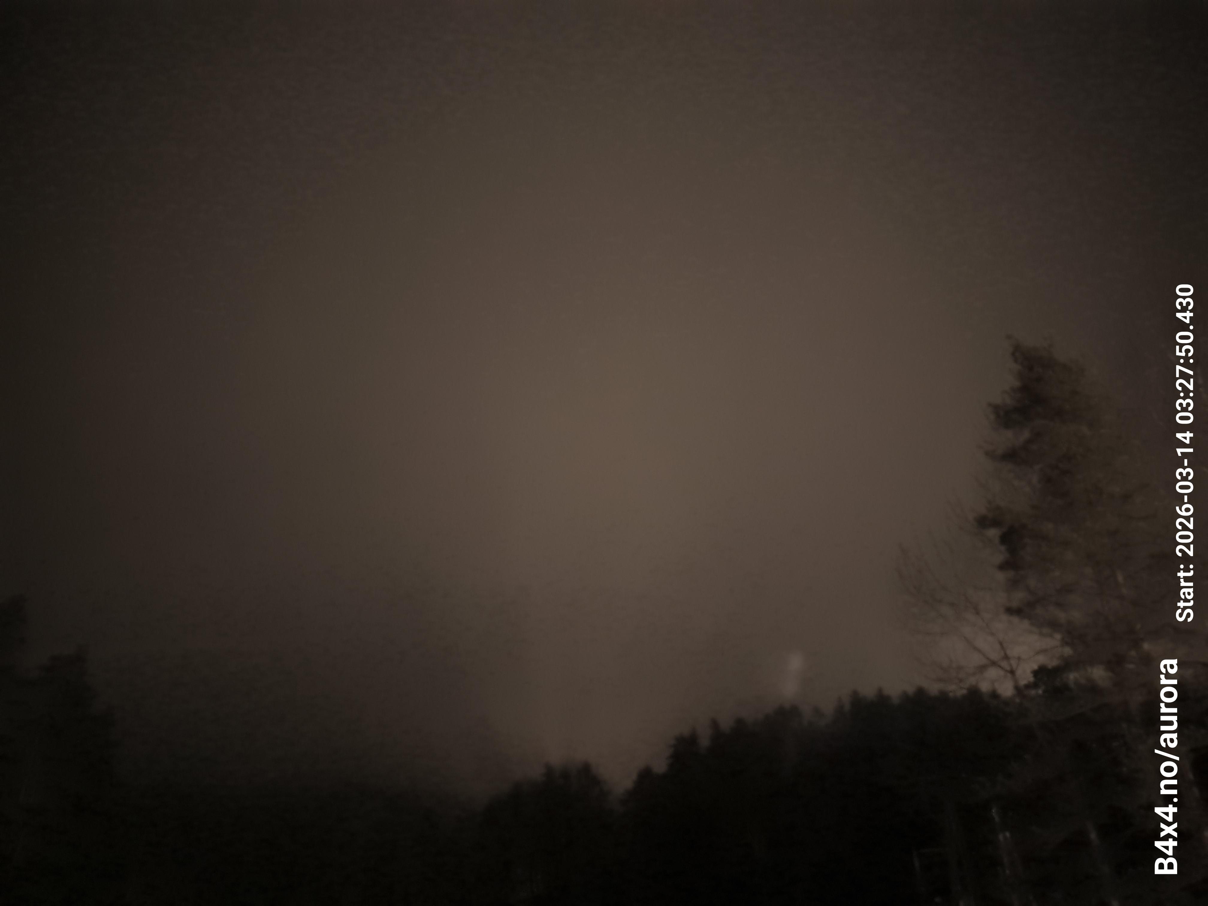 aurle_20260314_032806_lys47_star50_KPX_ISO1000_Lukker15.jpeg