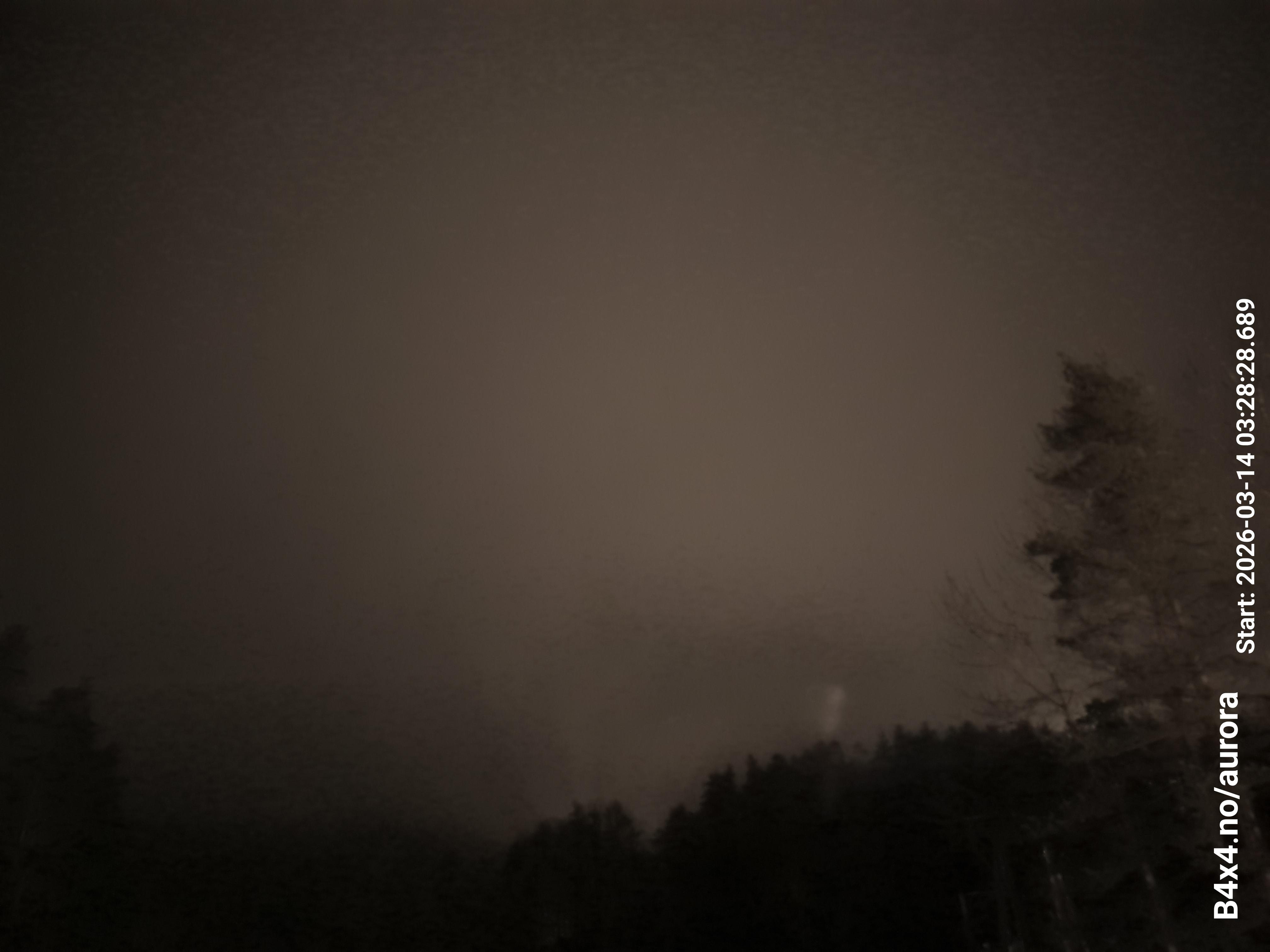 aurle_20260314_032845_lys47_star50_KPX_ISO1000_Lukker15.jpeg