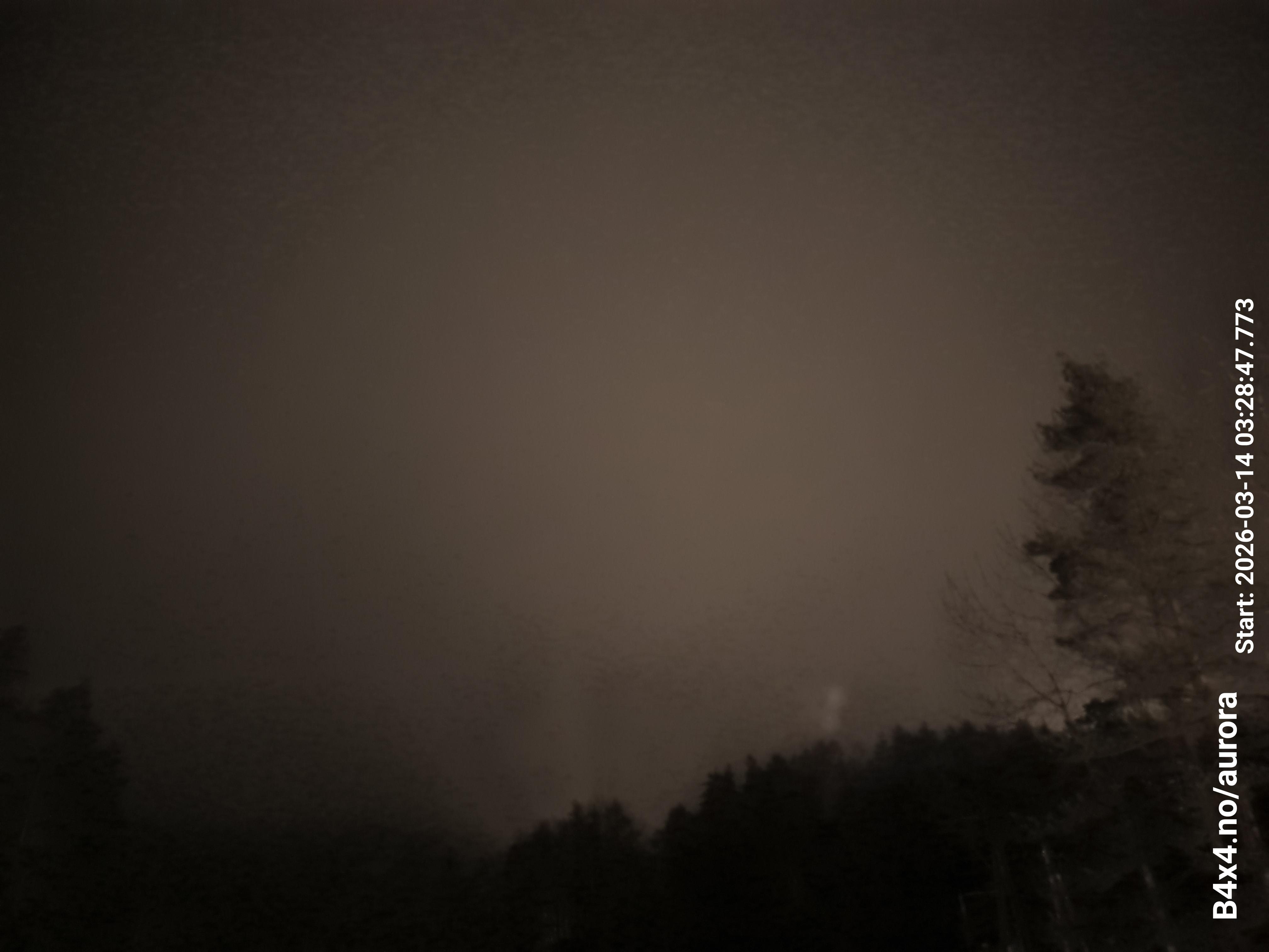 aurle_20260314_032904_lys48_star50_KPX_ISO1000_Lukker15.jpeg