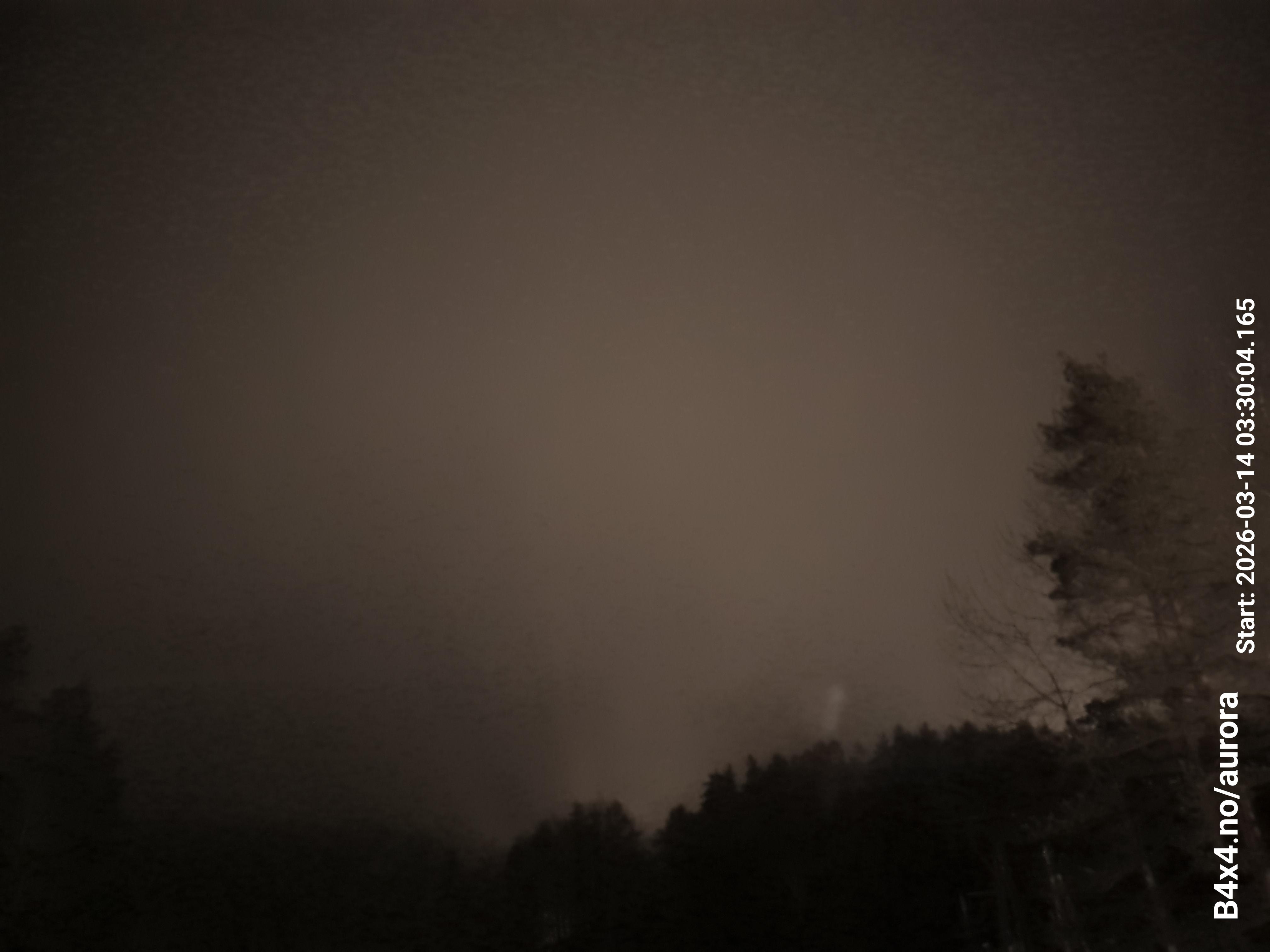 aurle_20260314_033020_lys50_star50_KP06_ISO1000_Lukker15.jpeg