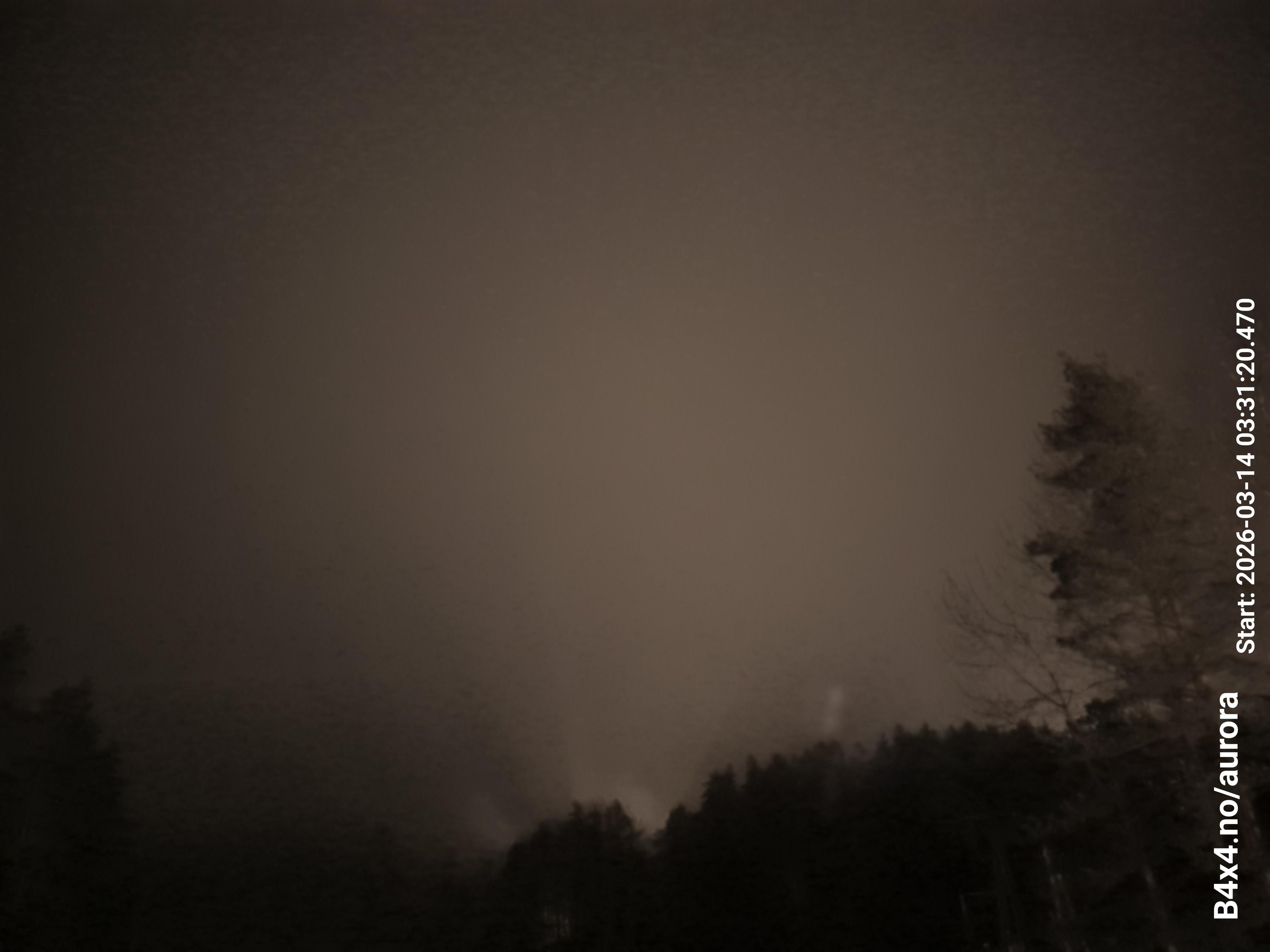 aurle_20260314_033136_lys52_star50_KP06_ISO1000_Lukker15.jpeg