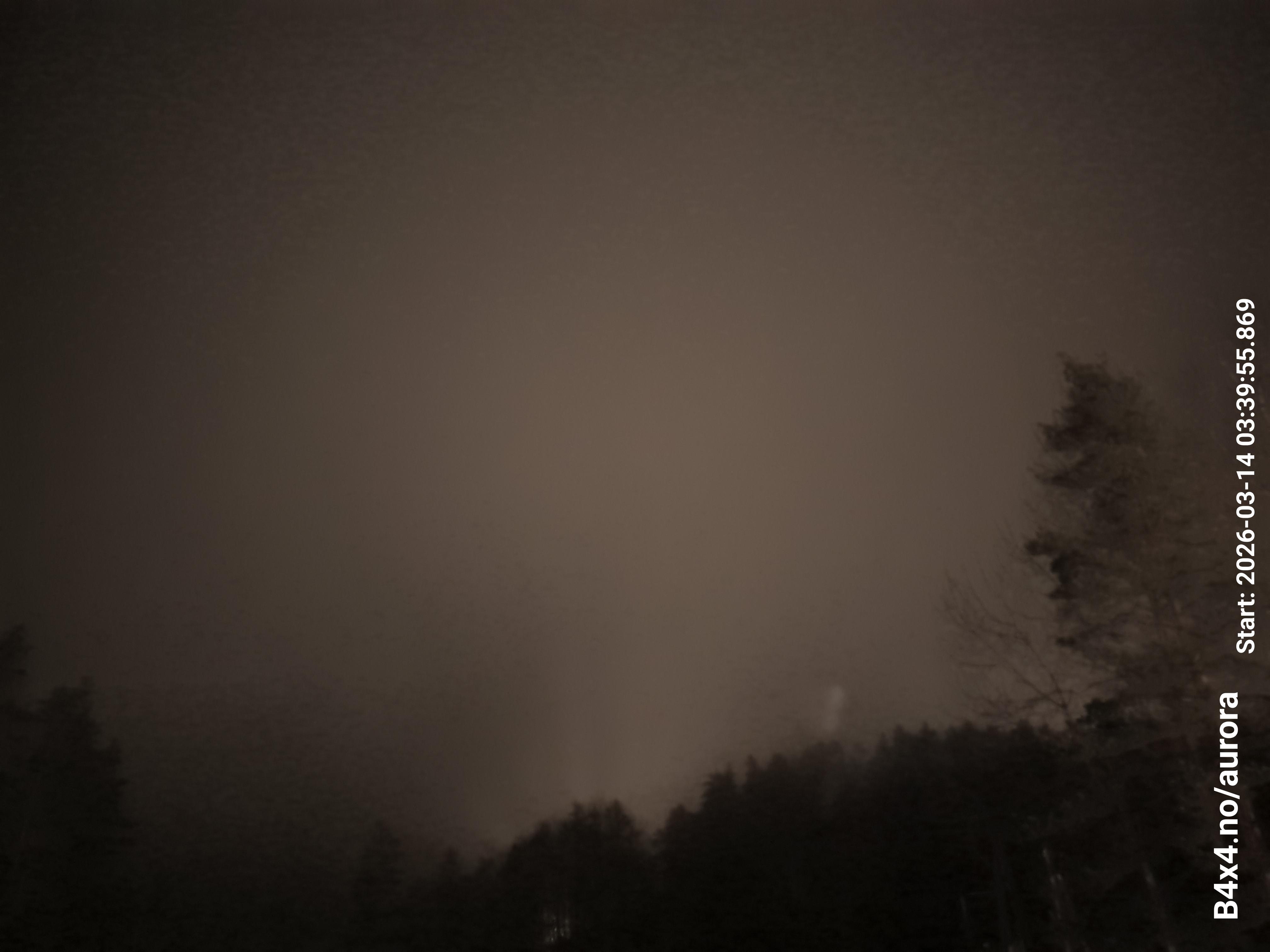 aurle_20260314_034012_lys53_star50_KP06_ISO1000_Lukker15.jpeg