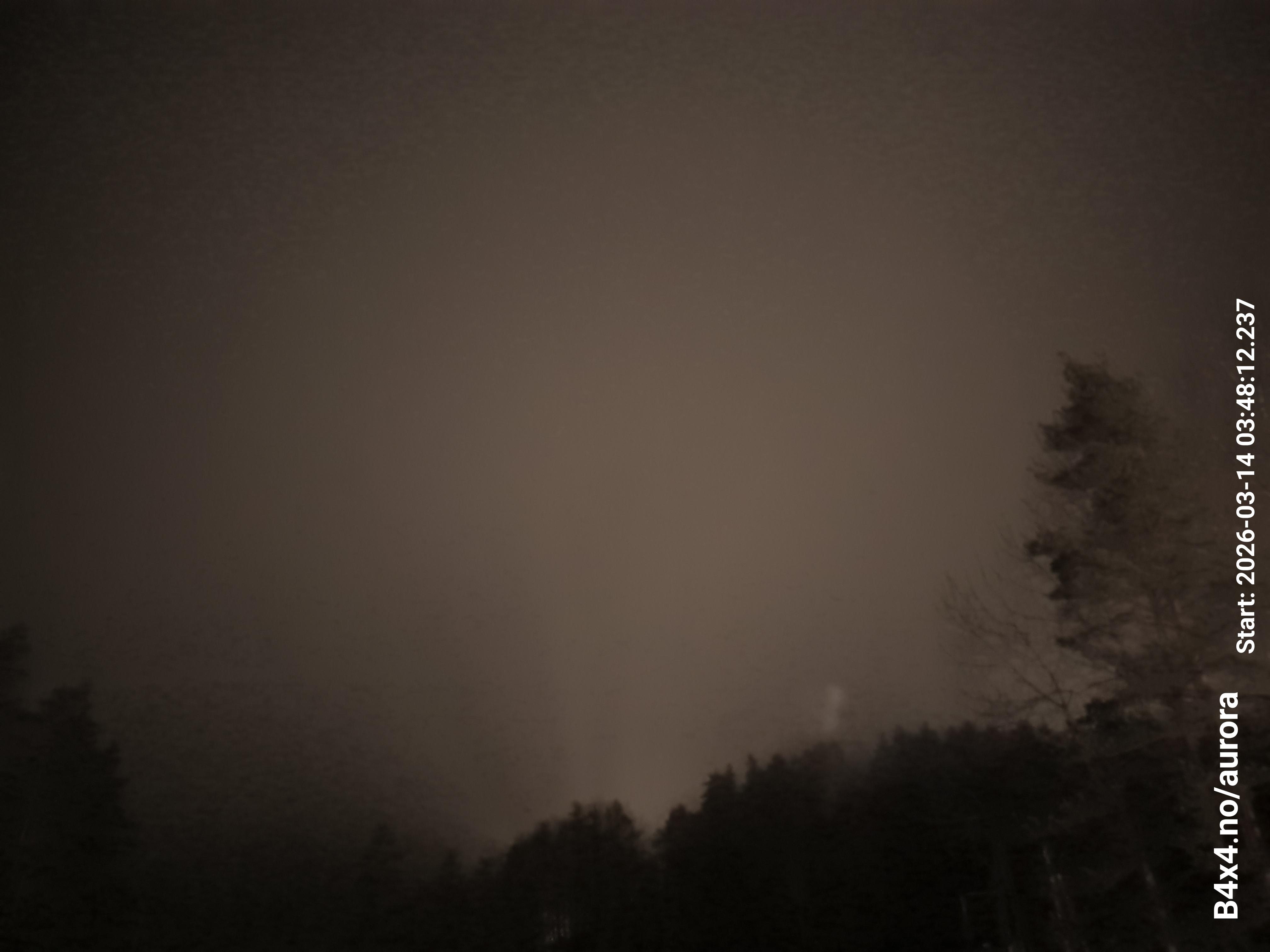 aurle_20260314_034828_lys52_star50_KP06_ISO1000_Lukker15.jpeg