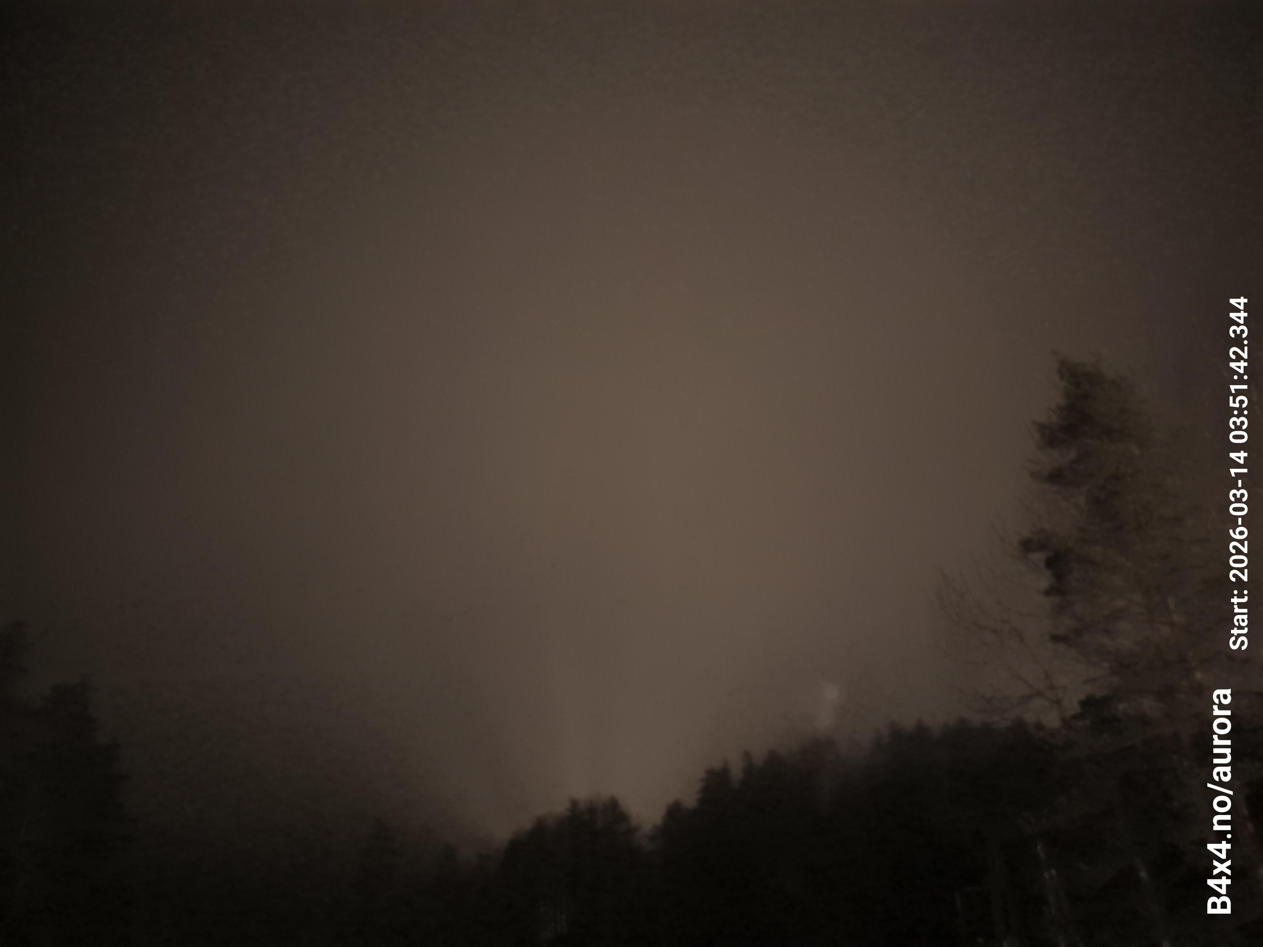 aurle_20260314_035158_lys52_star50_KP06_ISO1000_Lukker15.jpeg