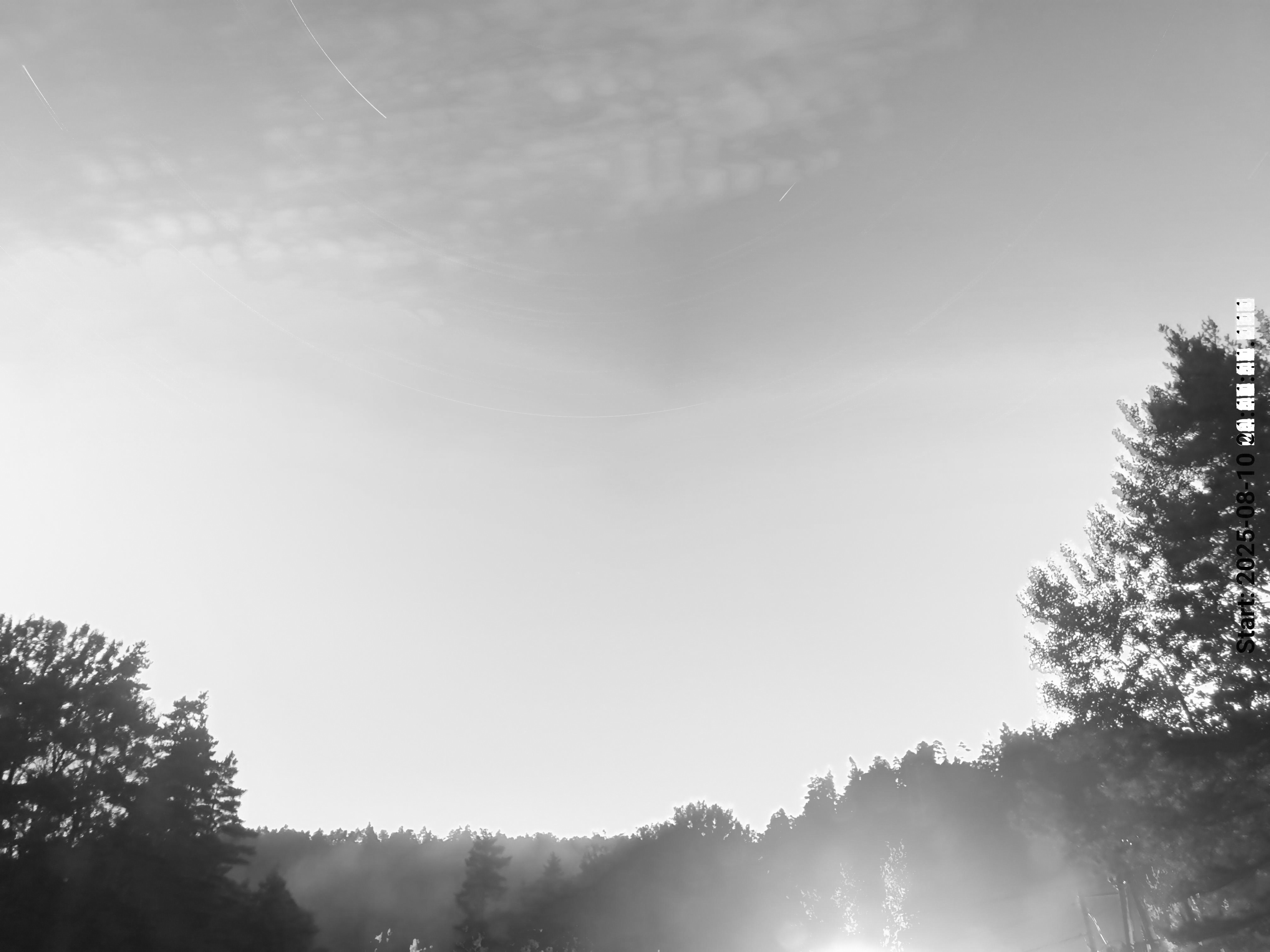 stackext_aur_1_n2000_20250810_000018_range.png