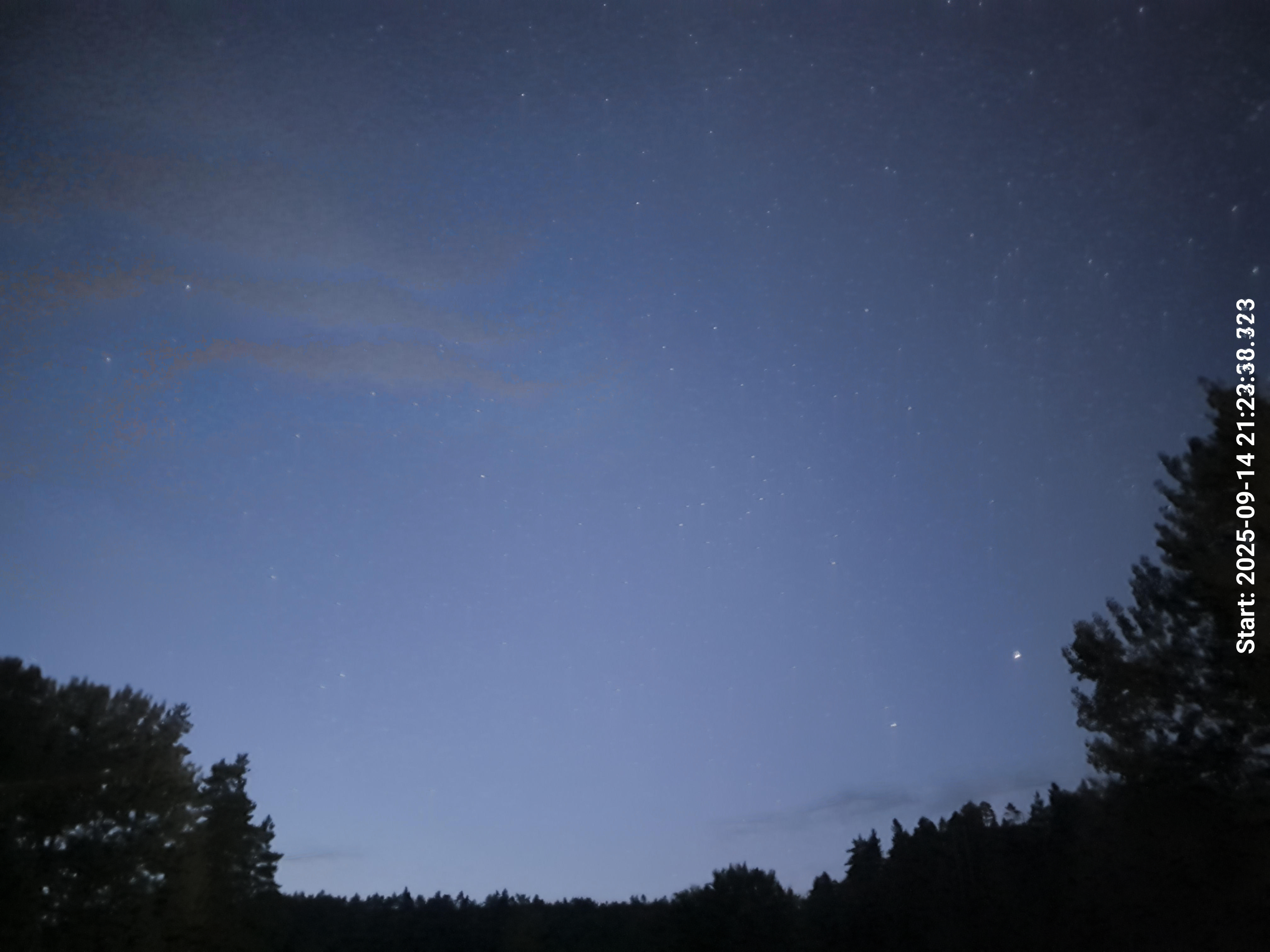stack_aur_1265_n7_median_20250915_200652.png