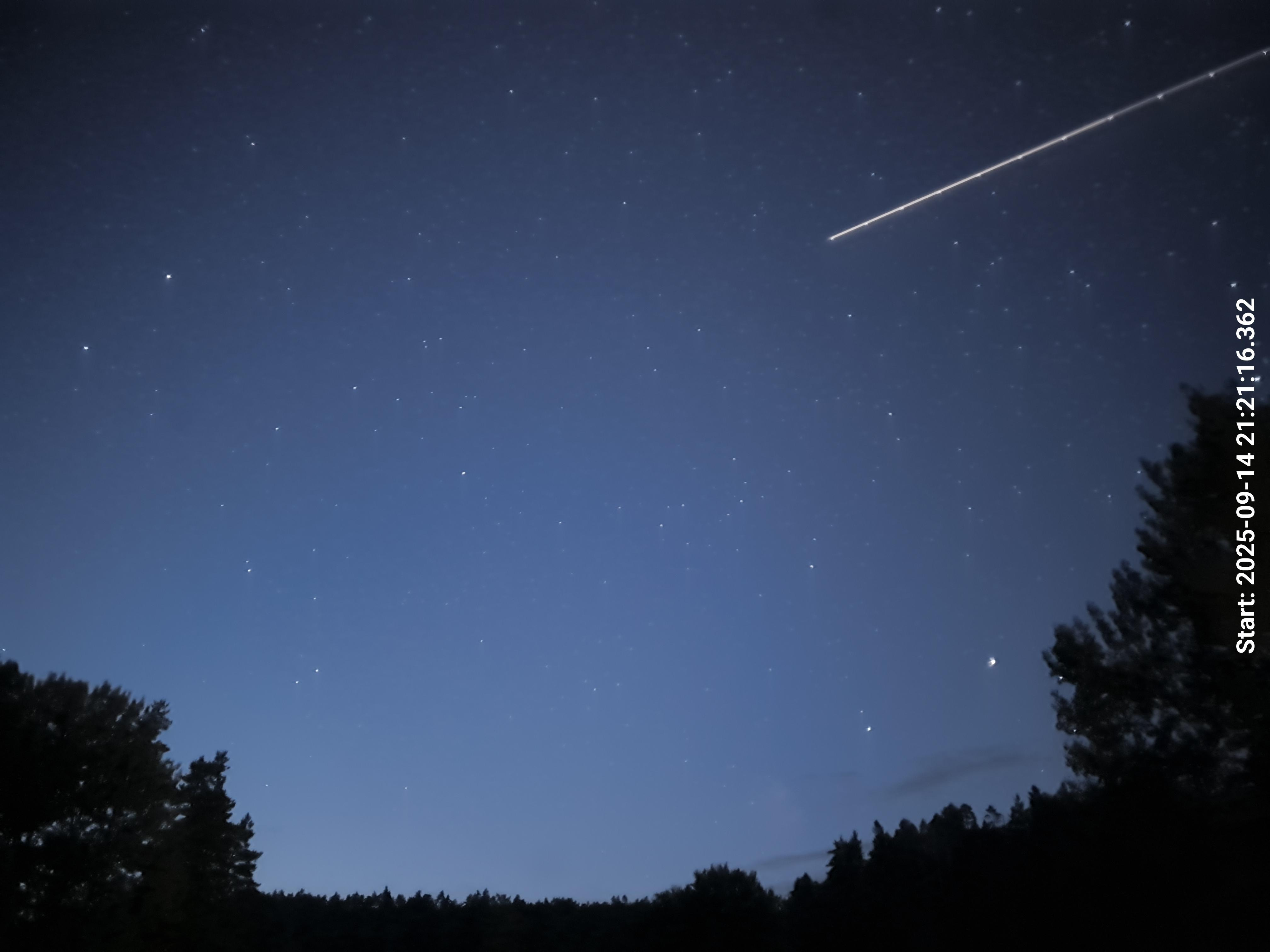 stack_sky_693_n1_max_20250916_110937_139.png
