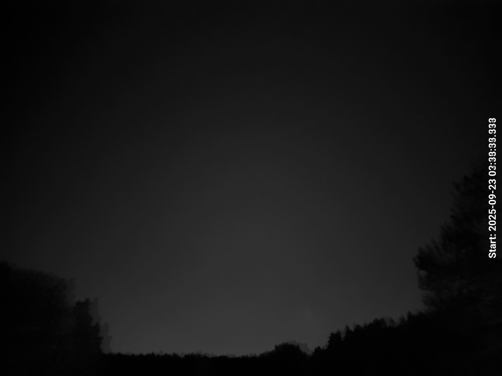 objects_20250923_20250923_0000-0400_max70_p50_s1956_background.png