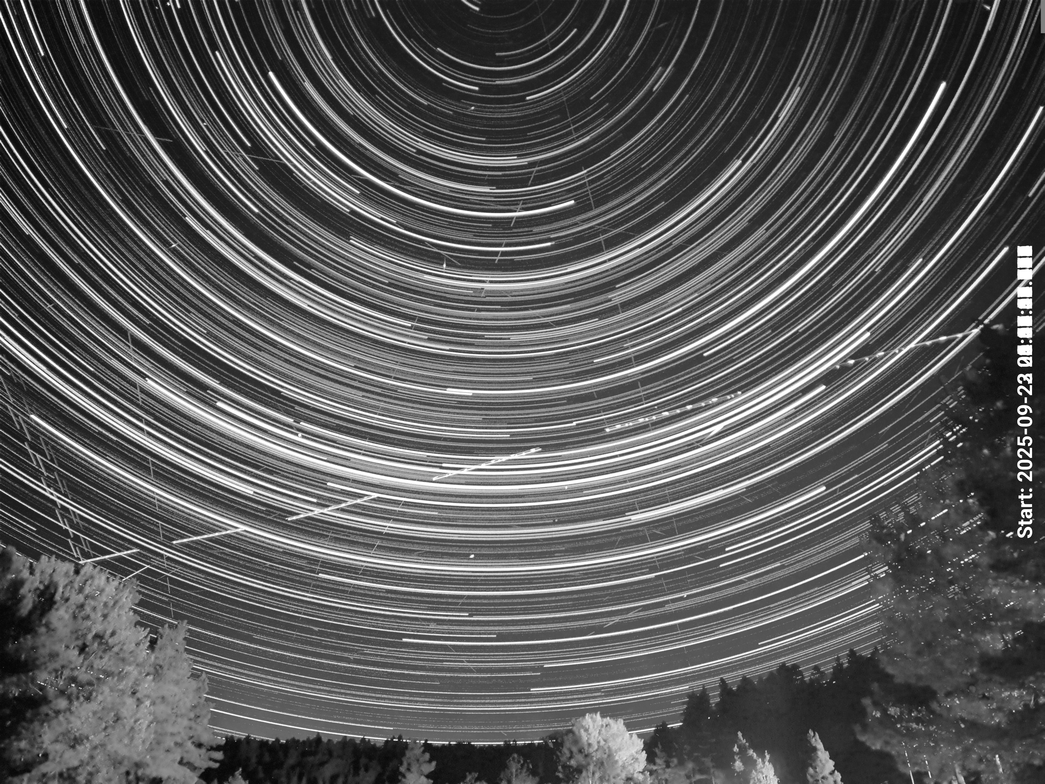 stackext_sky_0_n2000_20250923_000004_max.png