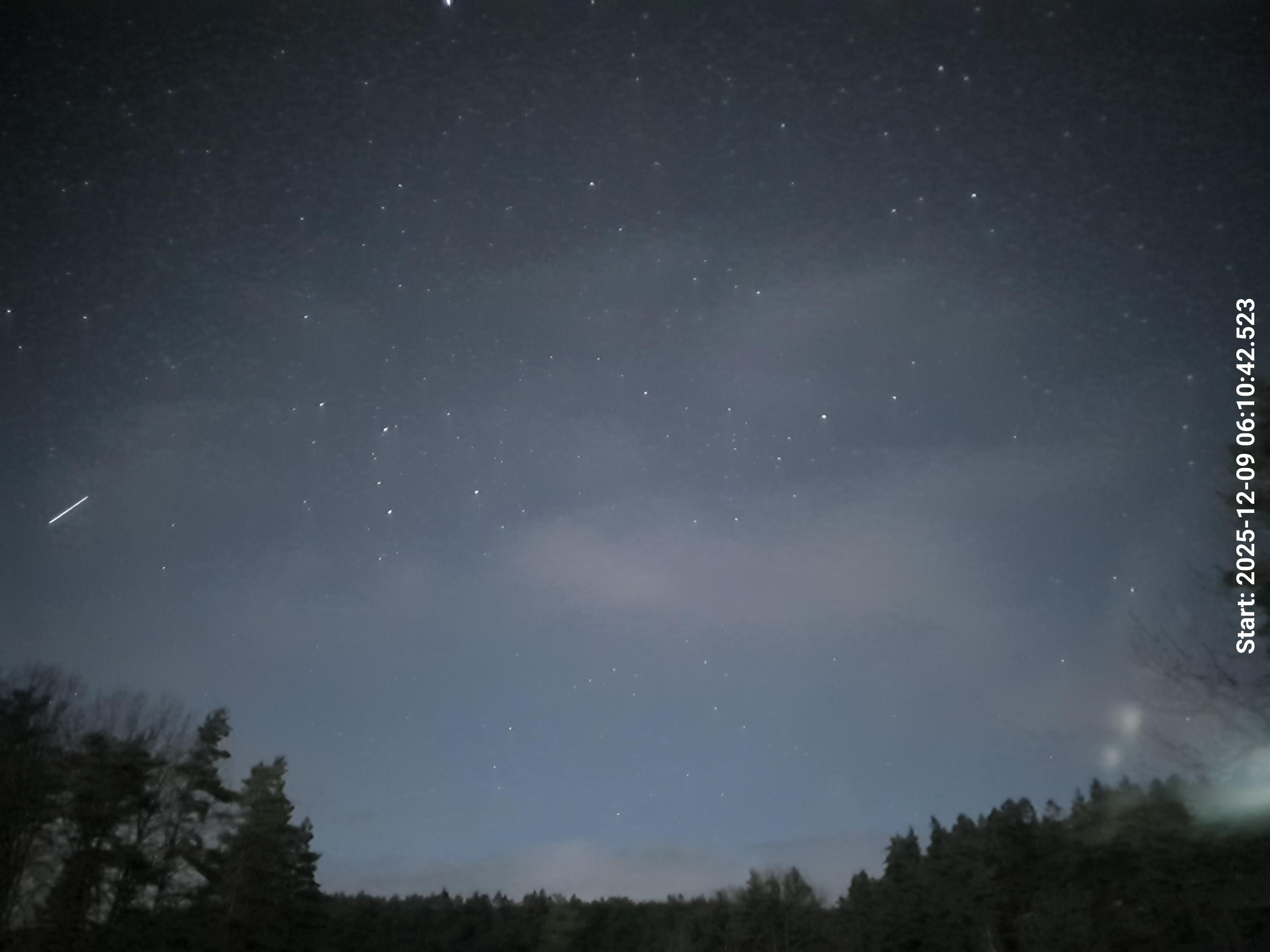 skyle_20251209_061051_lys72_star50_KP00_ISO1600_Lukker8.jpeg