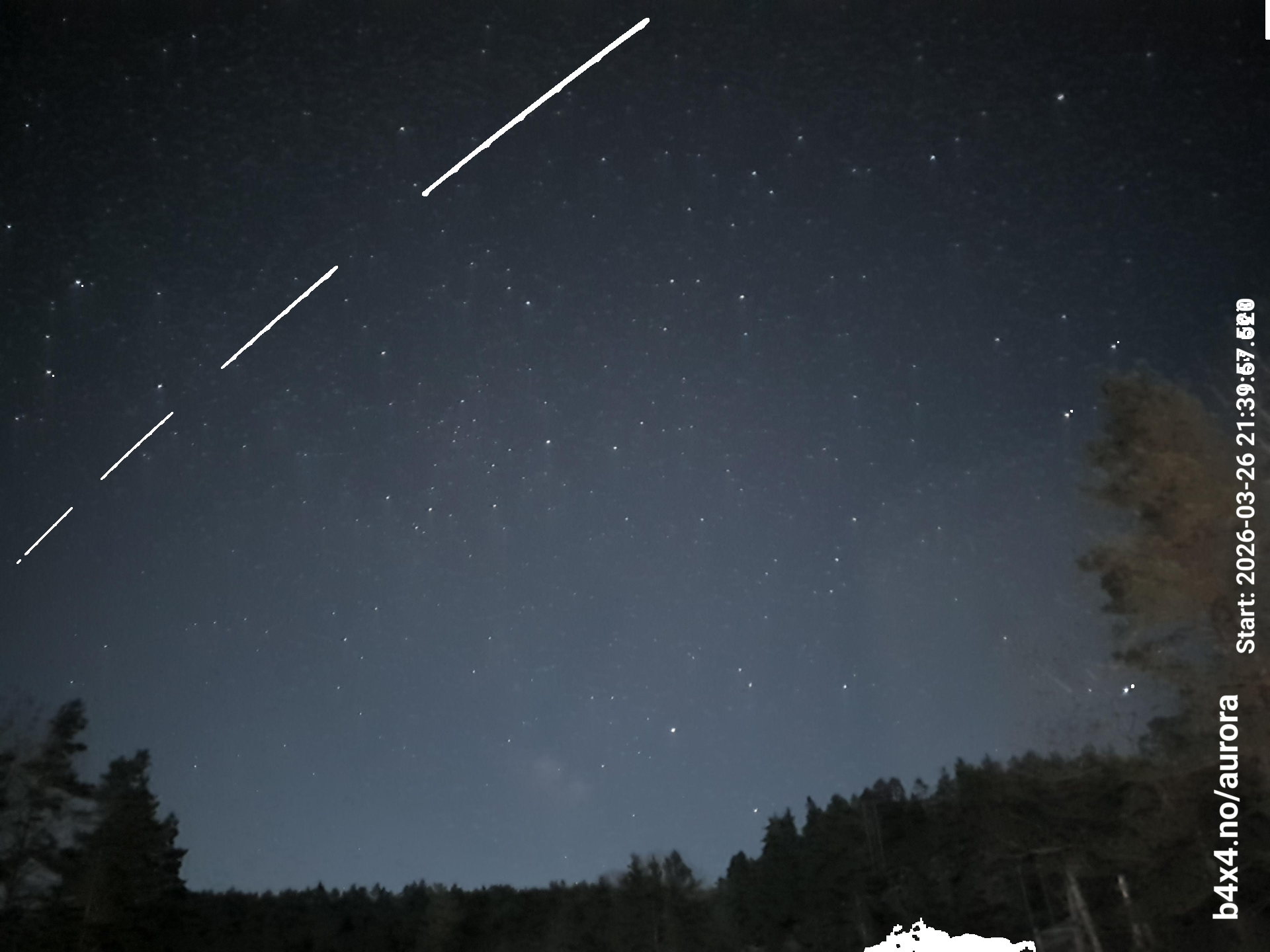 skyle_objects_20260326_20260326_2140-2142_max100_p50_s10_overlay_on_first.png