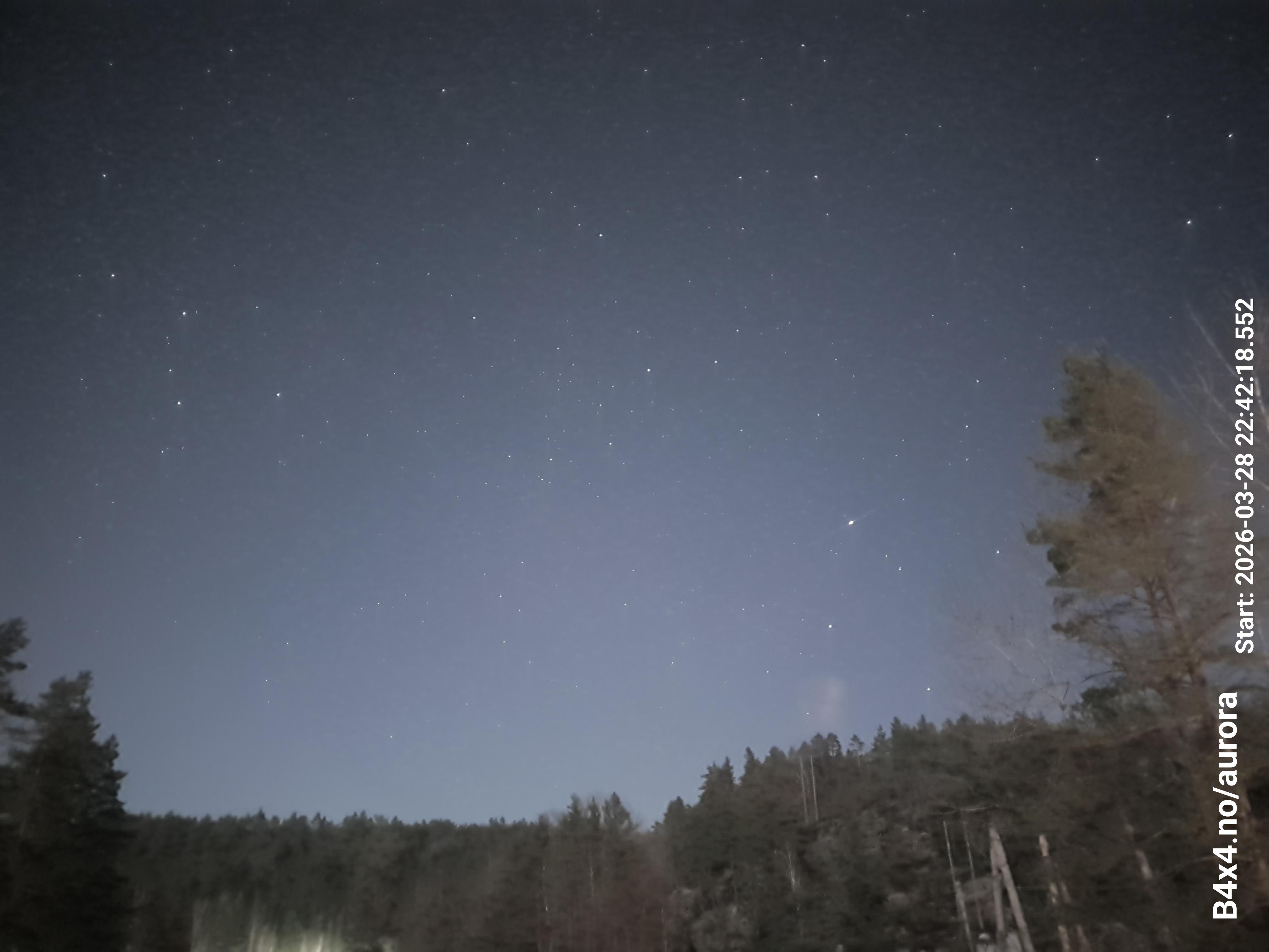 aurle_20260328_224234_lys81_star50_KPX_ISO1000_Lukker15.jpeg