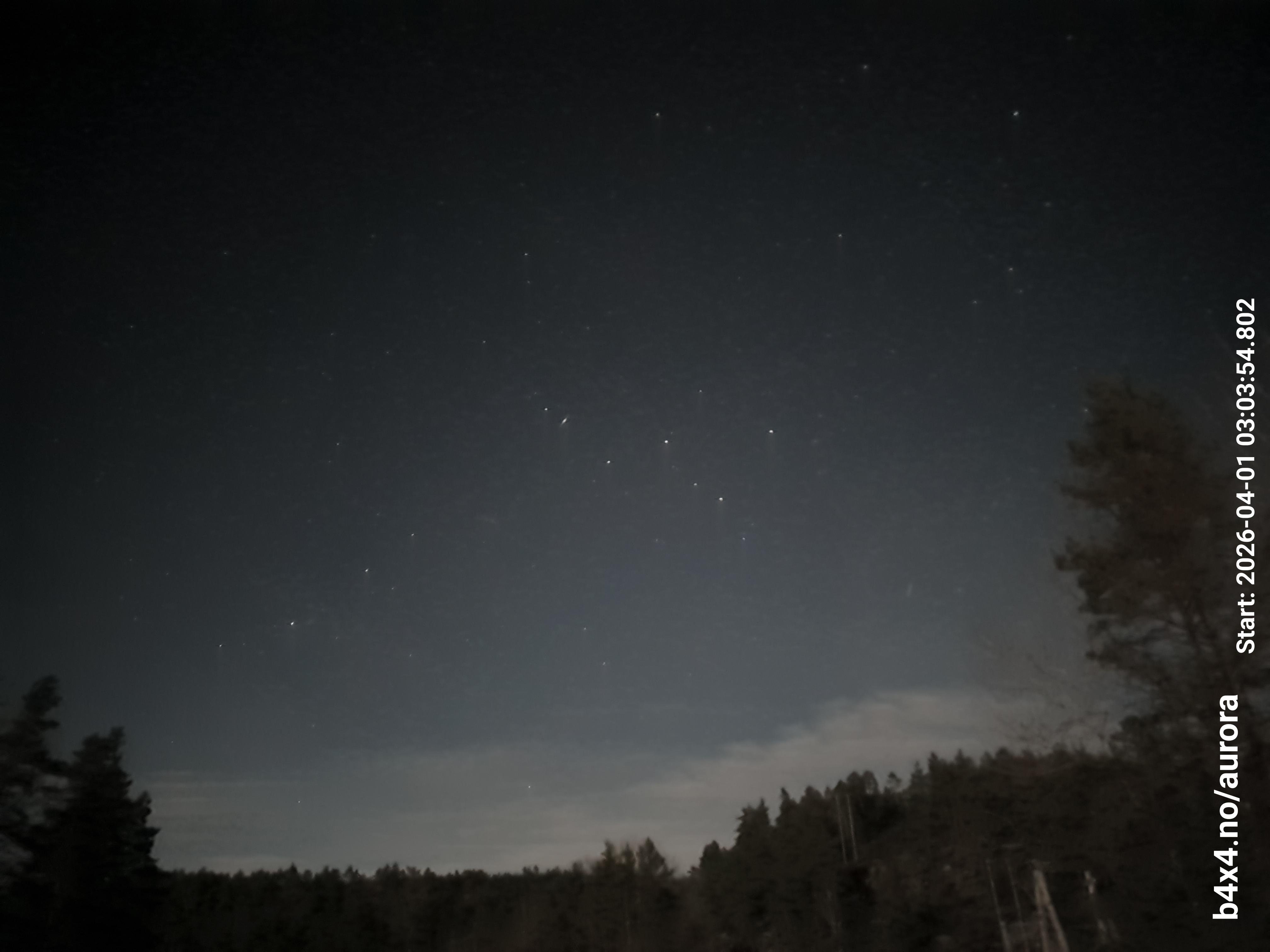 skyle_20260401_030358_lys41_star50_KP02_ISO1000_Lukker3.jpeg