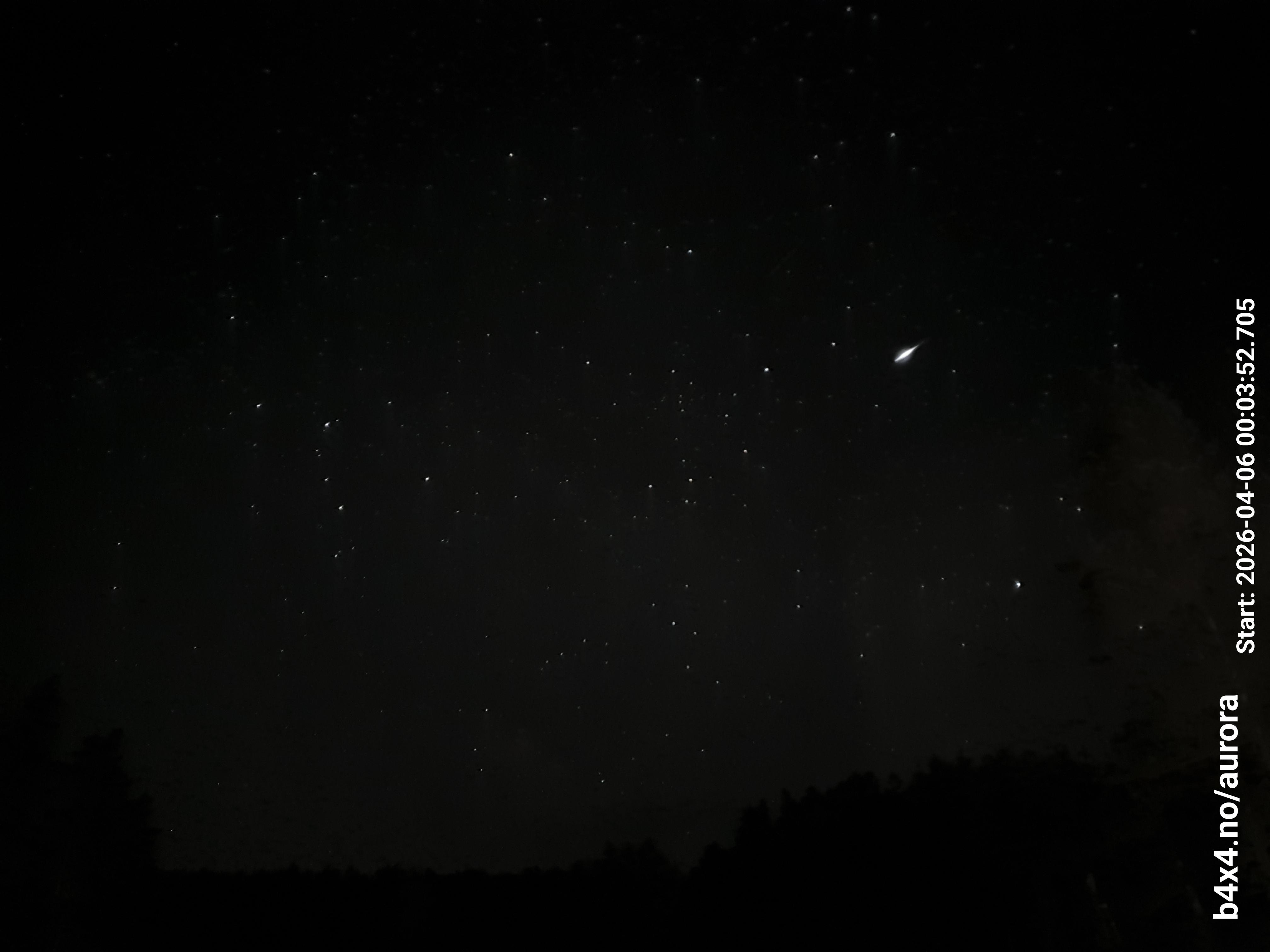 skyle_20260406_000401_lys9_star50_KP00_ISO1000_Lukker7.jpeg