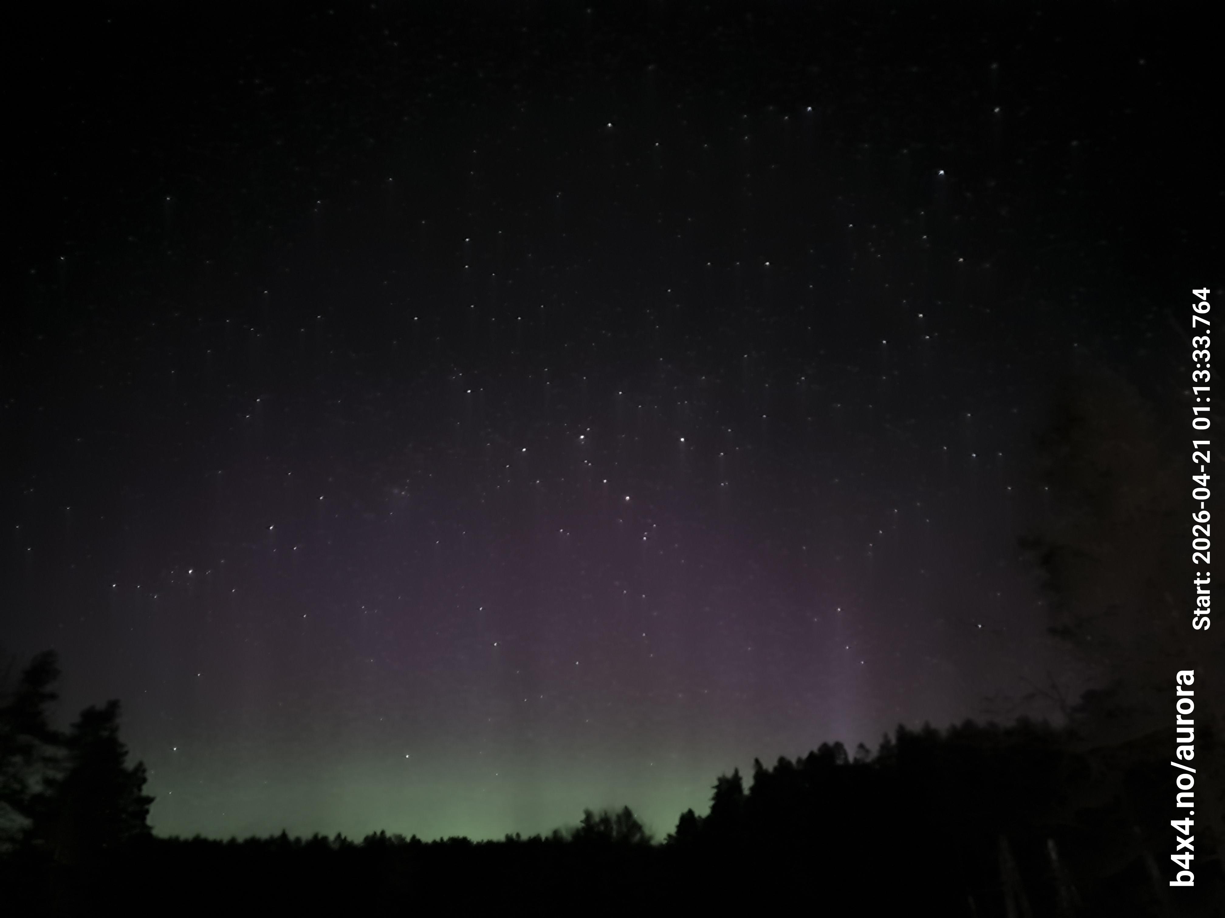 skyle_20260421_011345_lys24_star50_KP03_ISO800_Lukker10.jpeg