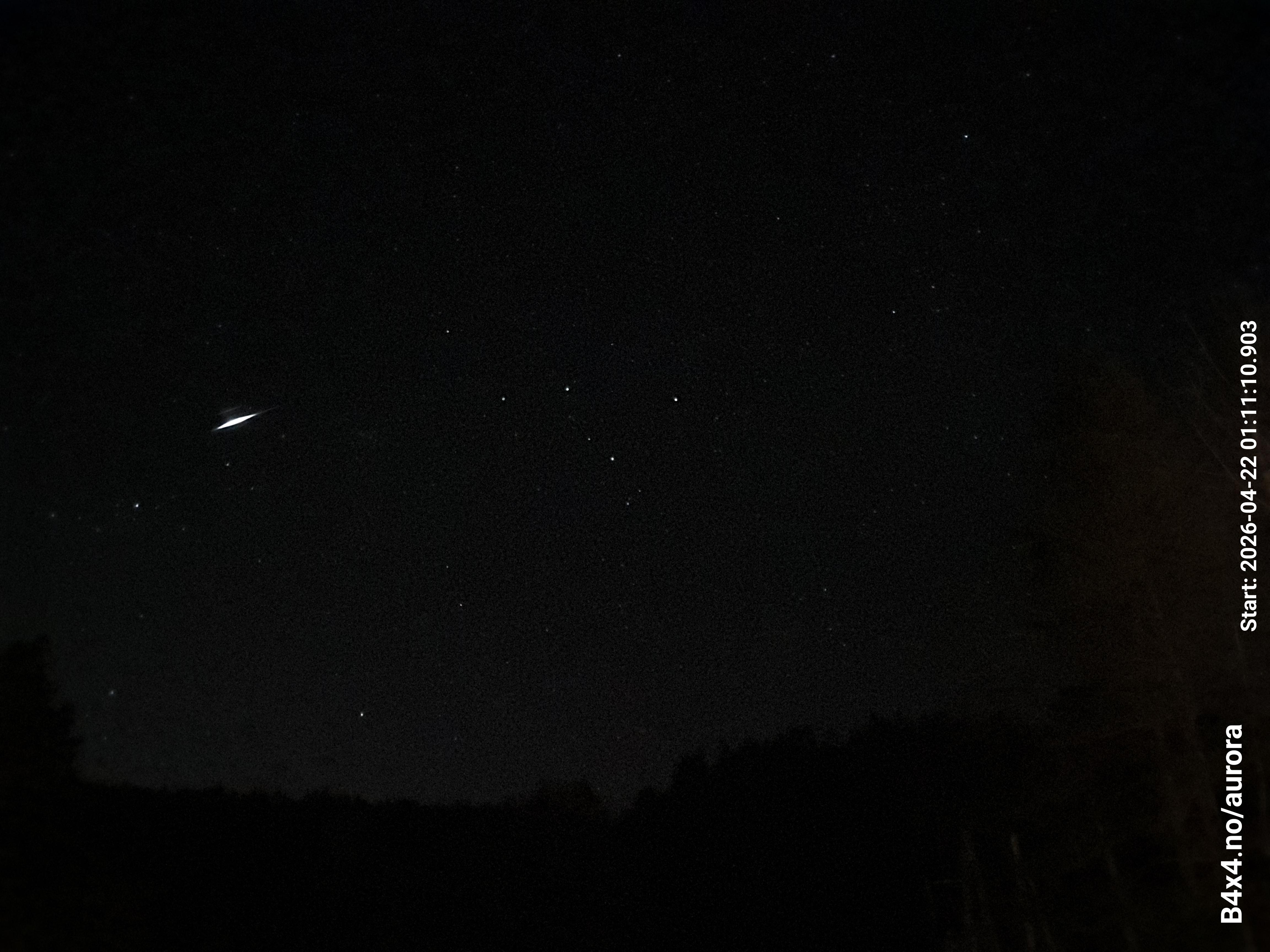 aurle_20260422_011127_lys8_star50_KP02_ISO1000_Lukker15.jpeg