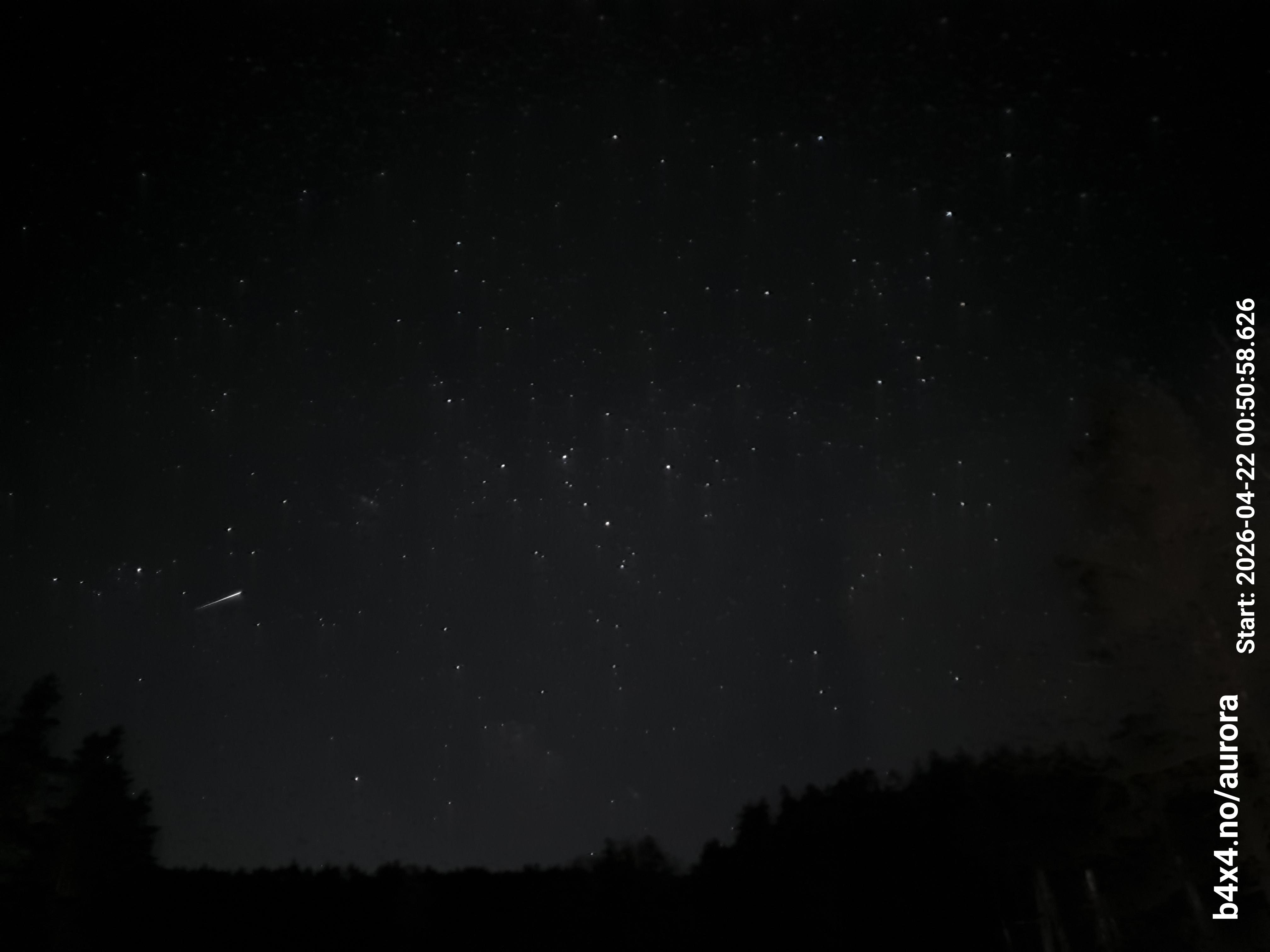 skyle_20260422_005109_lys14_star50_KPX_ISO800_Lukker10.jpeg