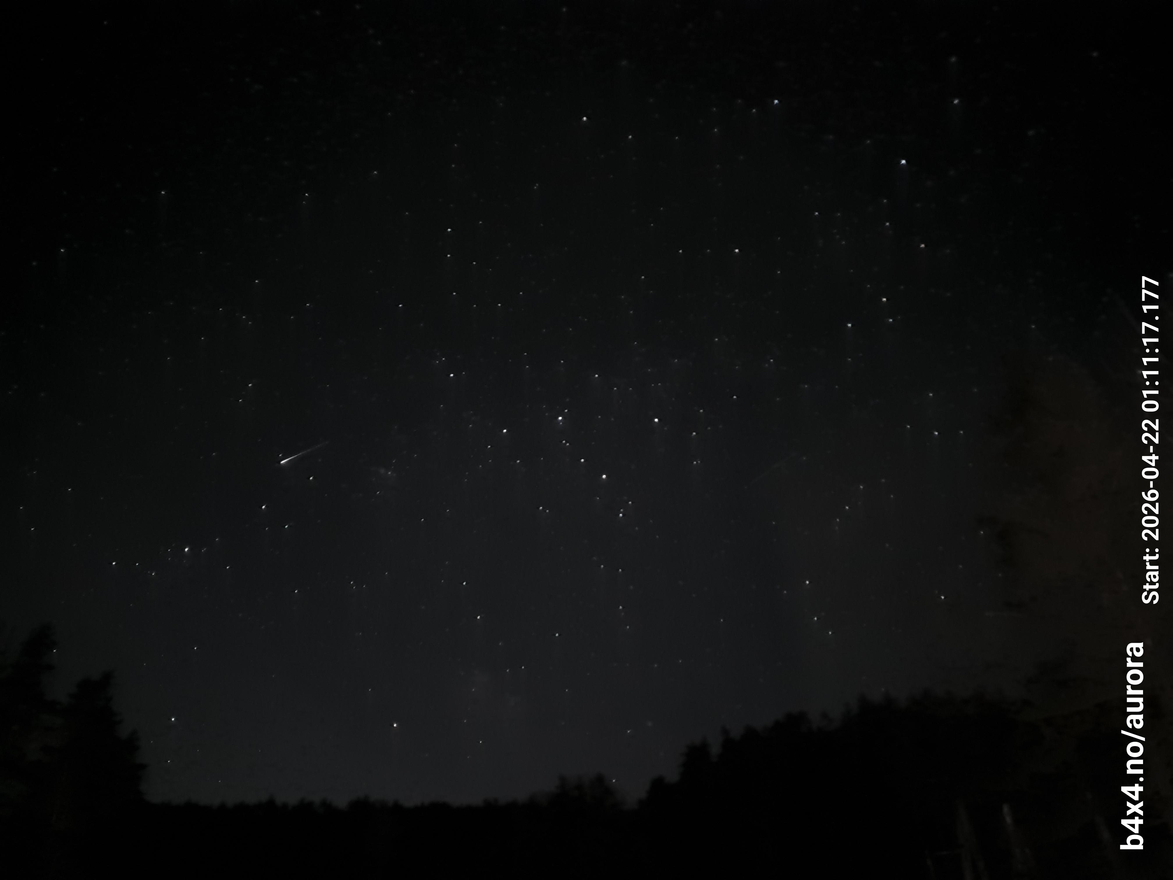 skyle_20260422_011128_lys14_star50_KP02_ISO800_Lukker10.jpeg