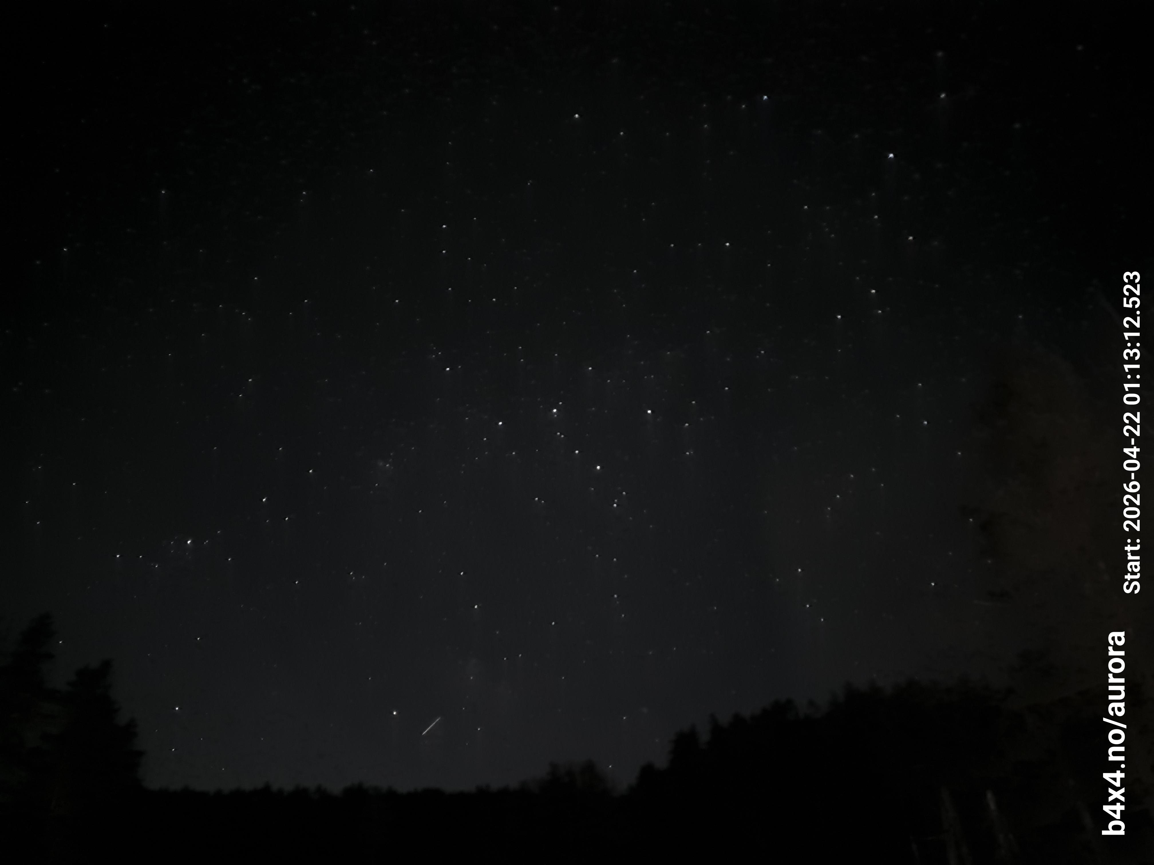 skyle_20260422_011323_lys14_star50_KP02_ISO800_Lukker10.jpeg