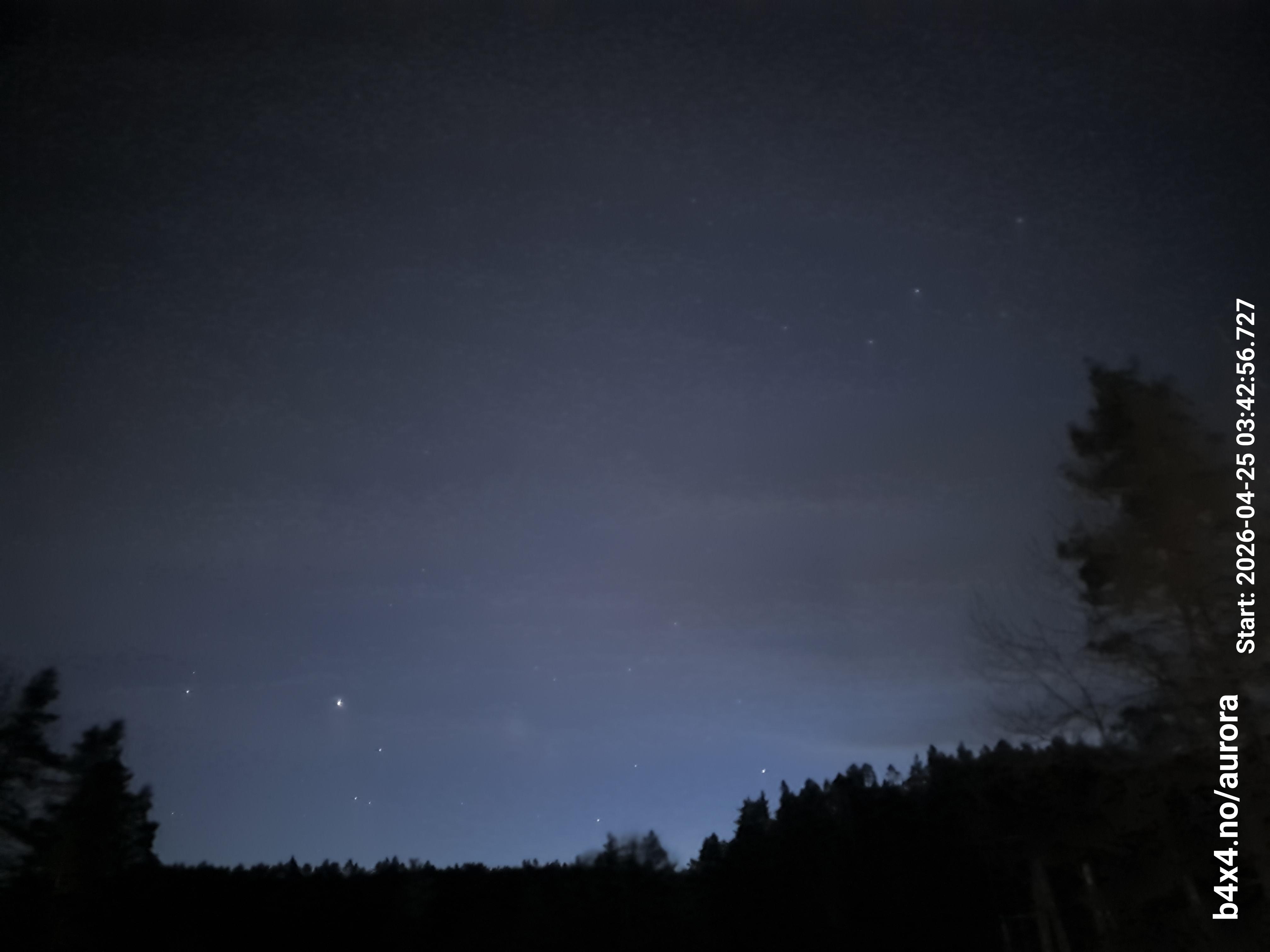 skyle_20260425_034308_lys47_star50_KPX_ISO800_Lukker10.jpeg