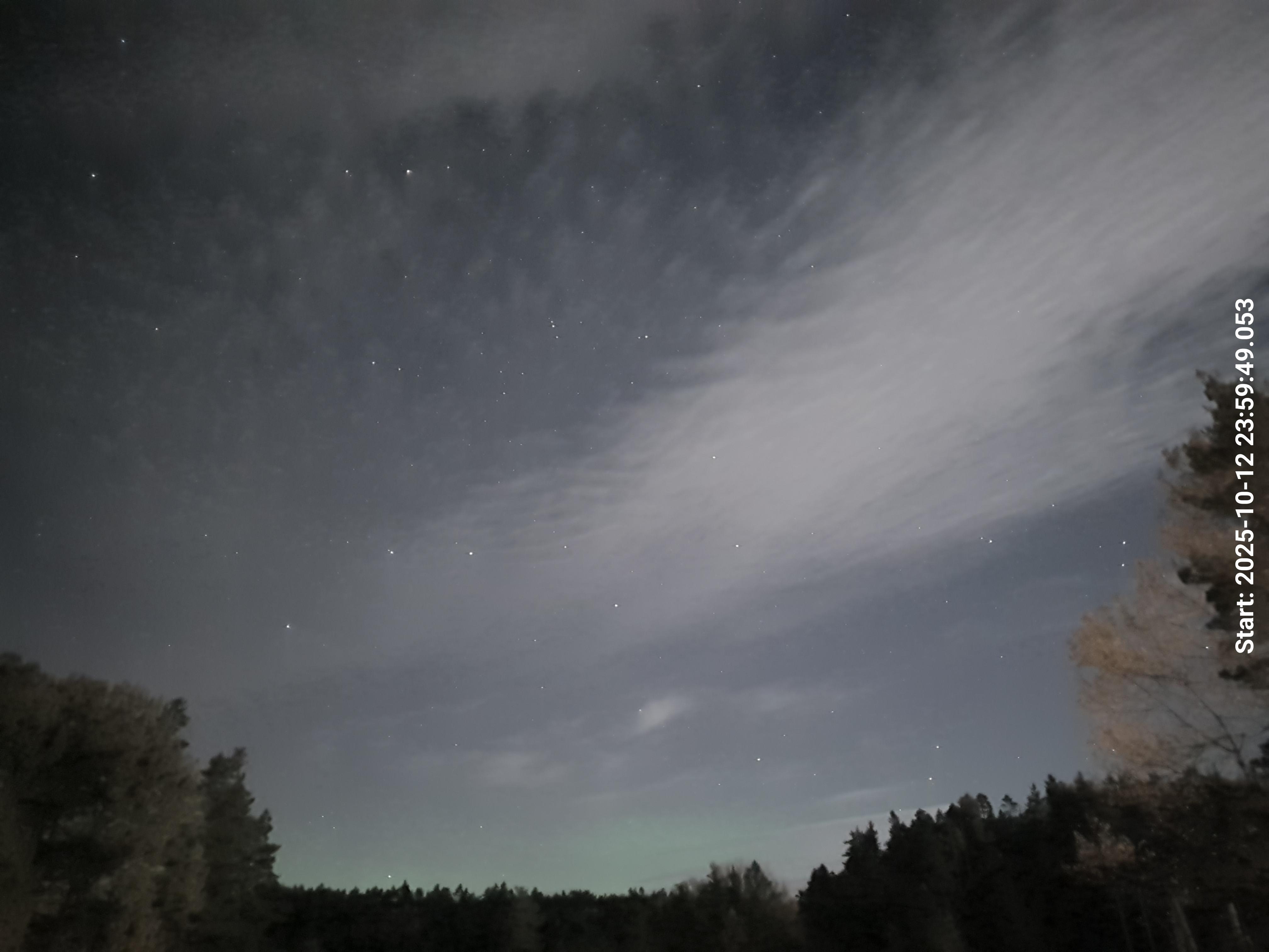 aurle_20251013_000005_lys86_star50_KP03_ISO1250_Lukker15.jpeg