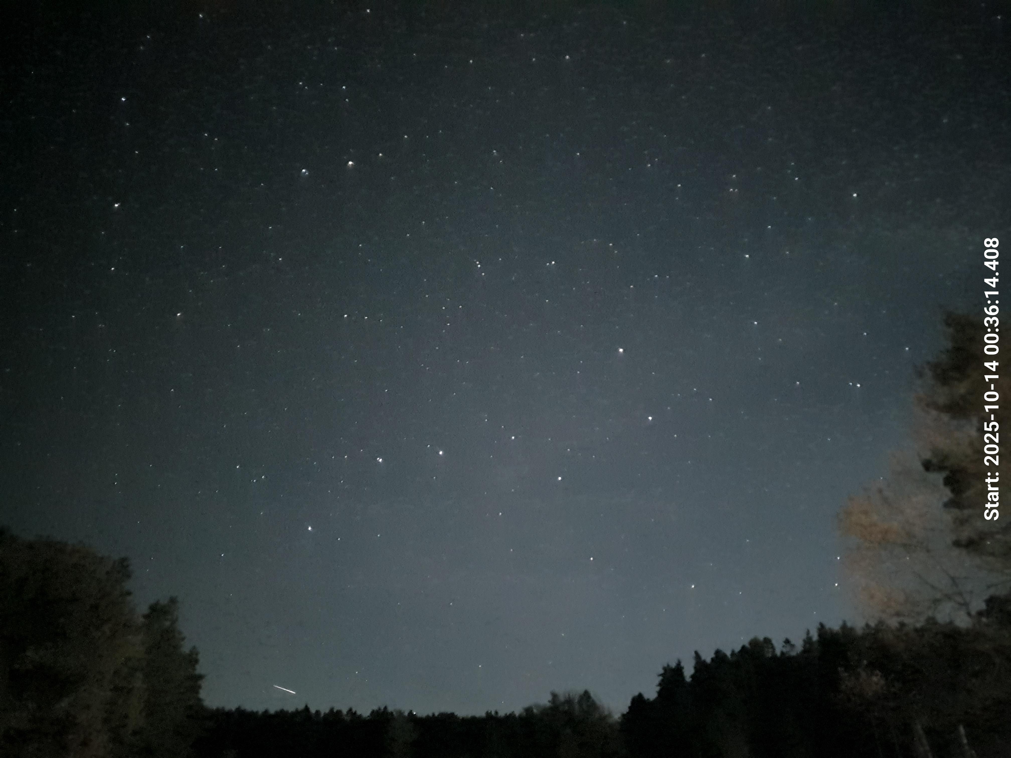 skyle_20251014_003623_lys51_star50_KPX_ISO2500_Lukker8.jpeg
